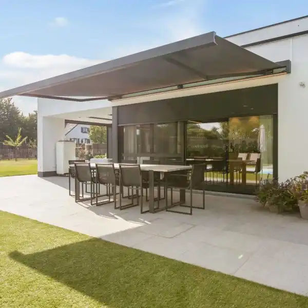 zonwering Sint Jansklooster